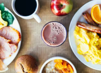 Harmful Morning Habits: सुबह उठते ही करते हैं ये काम तो घट रही है आपकी उम्र, जानें अपनी गलत आदतें